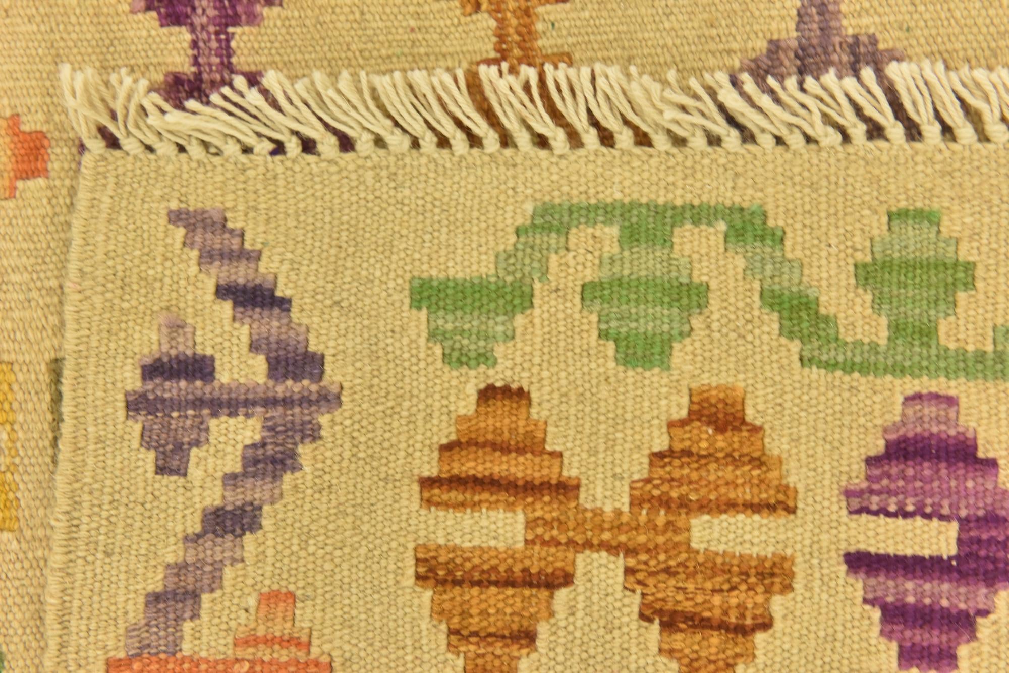 3' 6 x 5' 2 Hand Woven Kilim Maymana Wool Rug