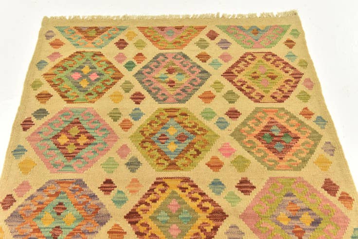 Detail image of 3' 3 x 4' 9 Hand Woven Kilim Maymana Wool Rug