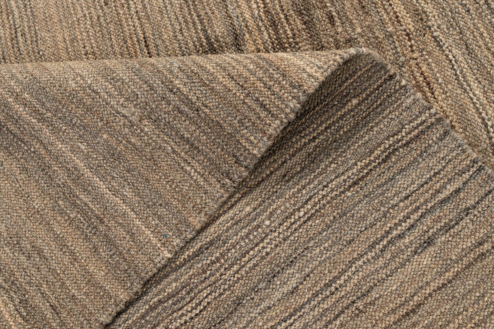 5' 2 x 6' 7 Hand Woven Kilim Modern Wool Rug
