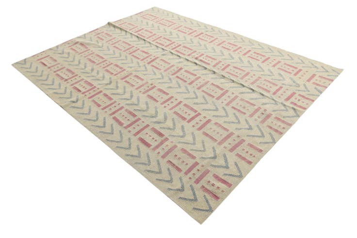 Detail image of 6' 1 x 7' 10 Hand Woven Kilim Modern Wool Rug