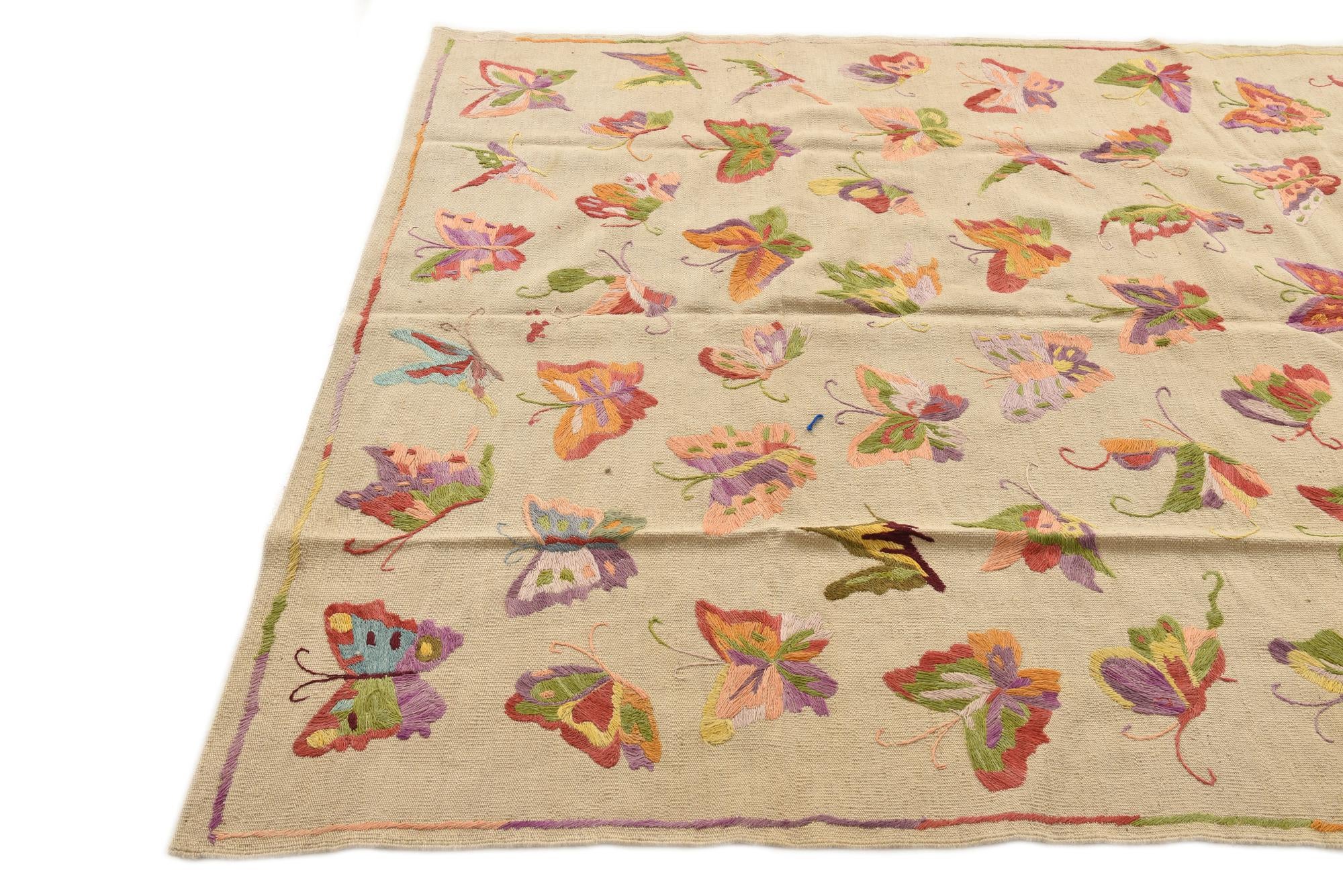 5' 5 x 7' 8 Hand Woven Kilim Suzani Wool Rug