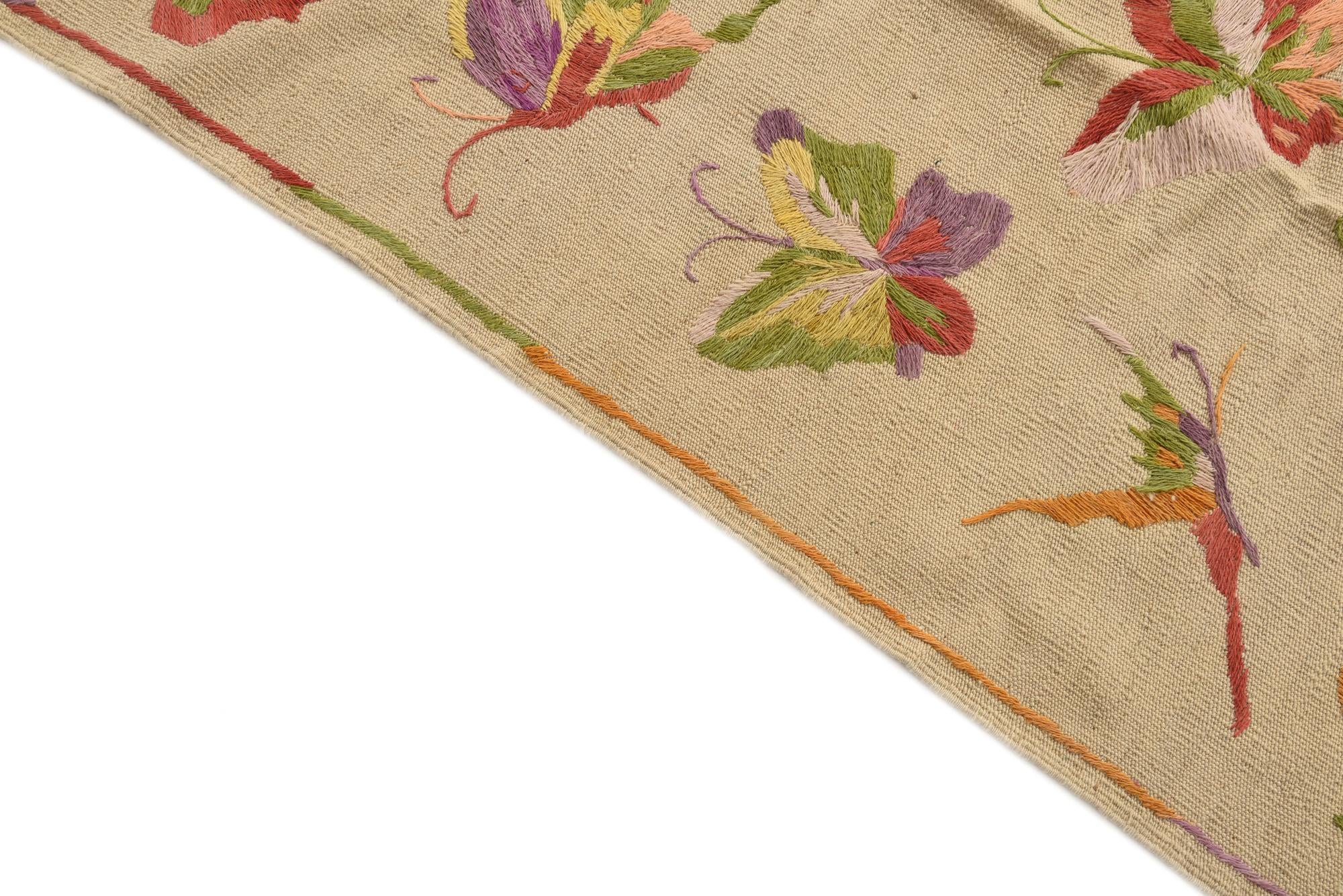 5' 5 x 7' 8 Hand Woven Kilim Suzani Wool Rug