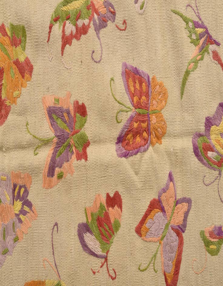 Detail image of 5' 5 x 7' 8  Hand Woven Kilim Suzani Wool Rug