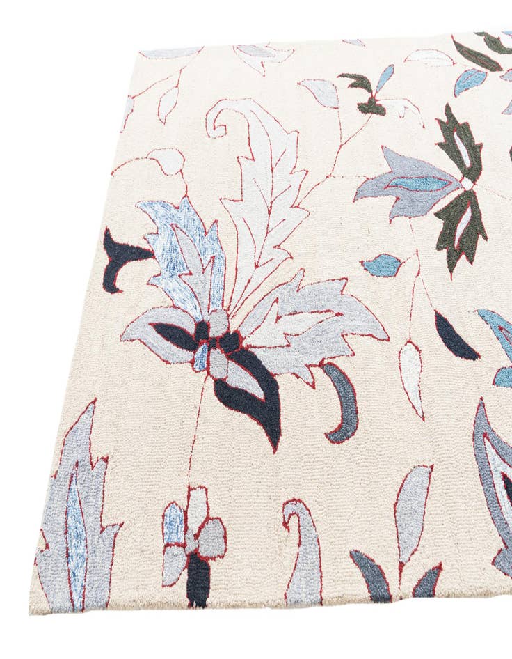 Detail image of 5' x 8' Luna Rug