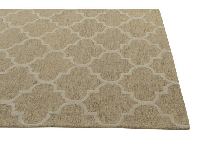 Detail image of 5' 1 x 8' Luna Rug