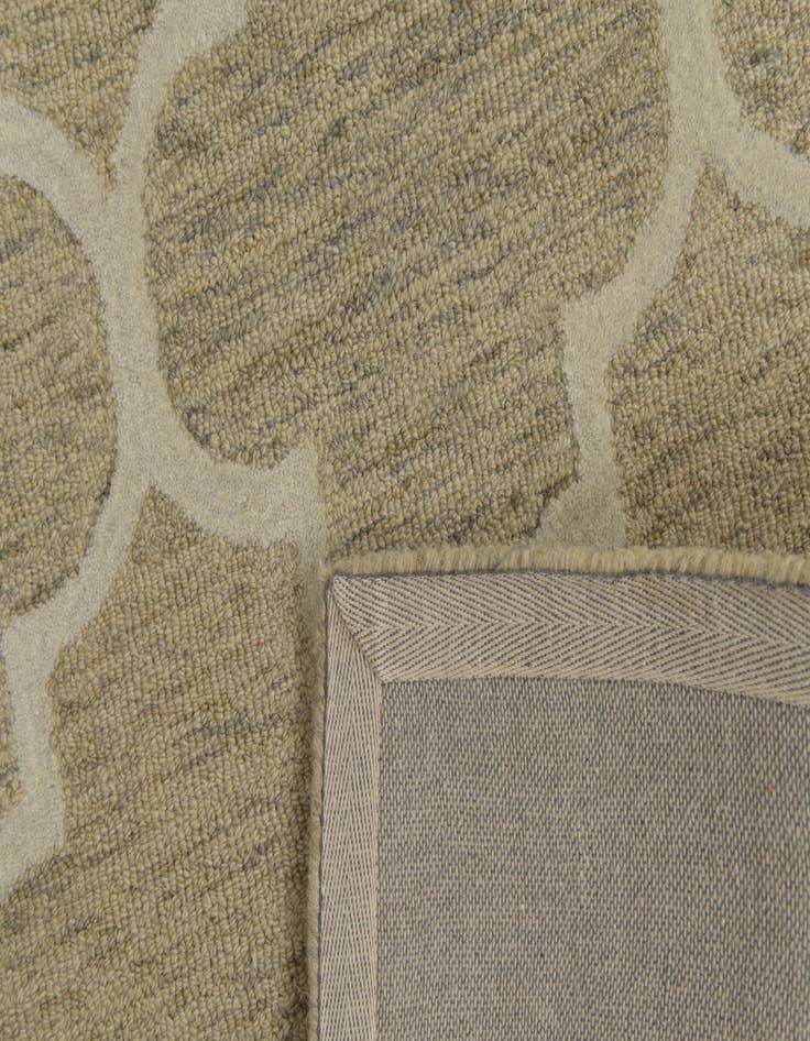 Detail image of 5' 1 x 8' Luna Rug