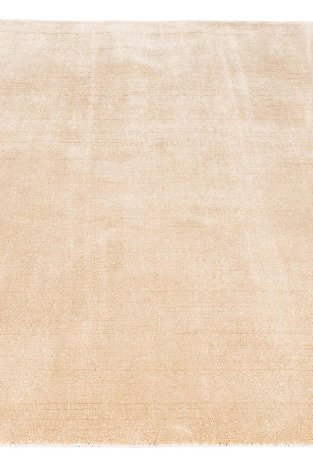 Detail image of 5' 7 x 8' 2 Luna Wool Rug