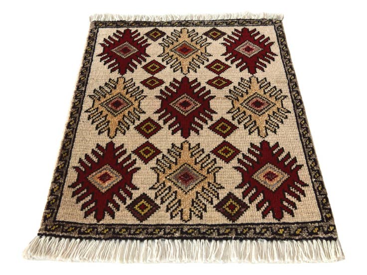 Detail image of 1' 6 x 2' Hand Knotted Modern Ziegler Rug