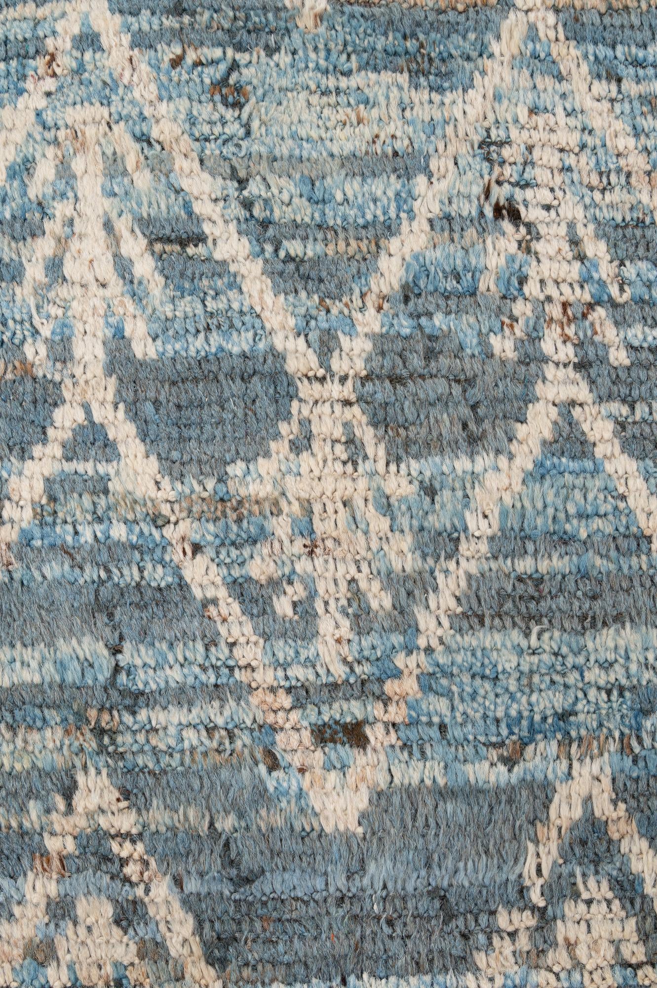 6' 9 x 10' 2 Hand Knotted Moroccan Wool Rug