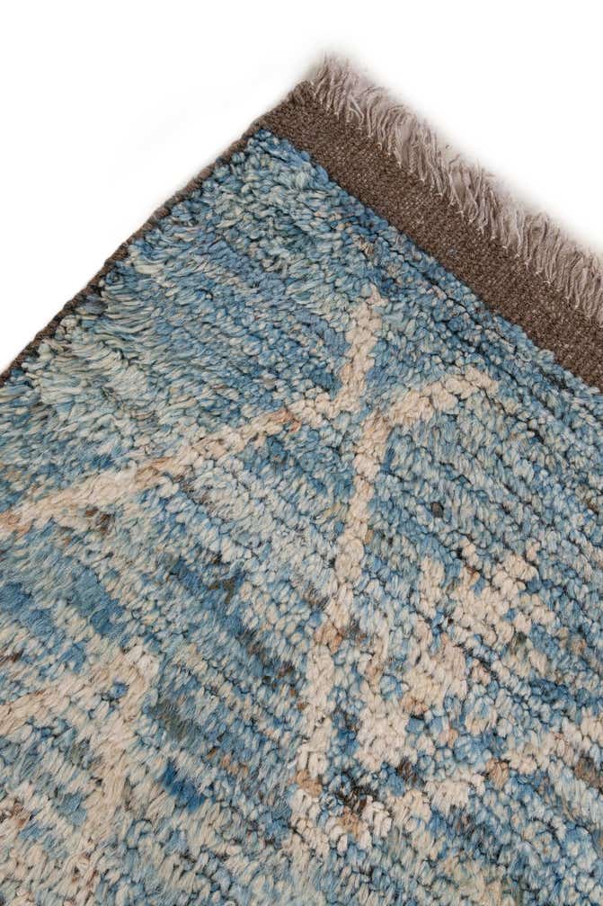 6' 9 x 10' 2 Hand Knotted Moroccan Wool Rug