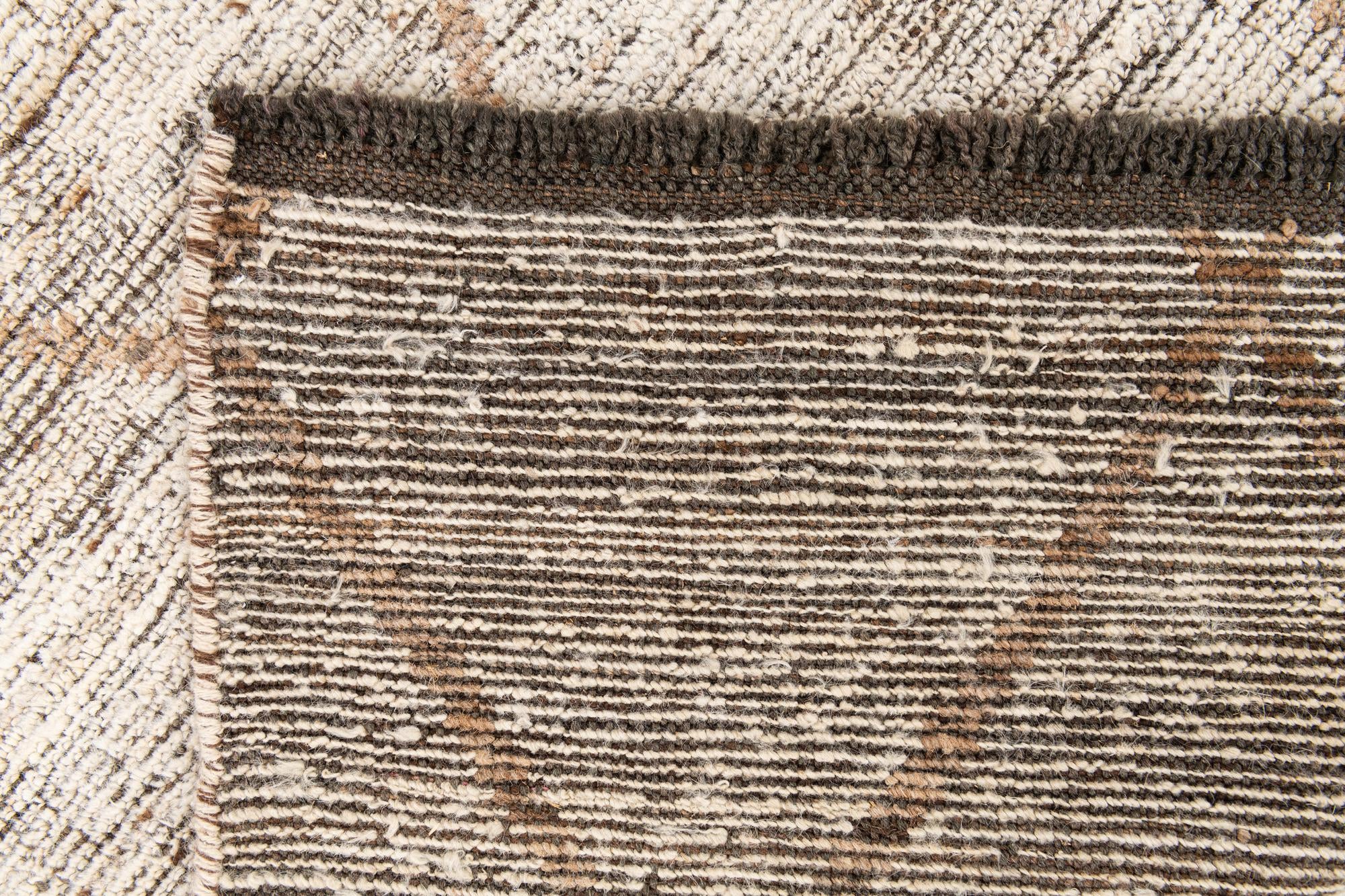 4' 1 x 6' Hand Knotted Moroccan Wool Rug