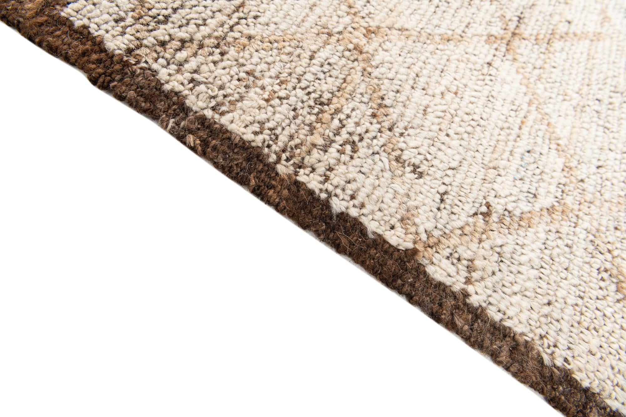 4' 6 x 6' 1 Hand Knotted Moroccan Wool Rug