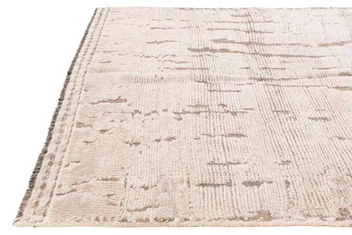 4' 4 x 7' Hand Knotted Moroccan Wool Rug