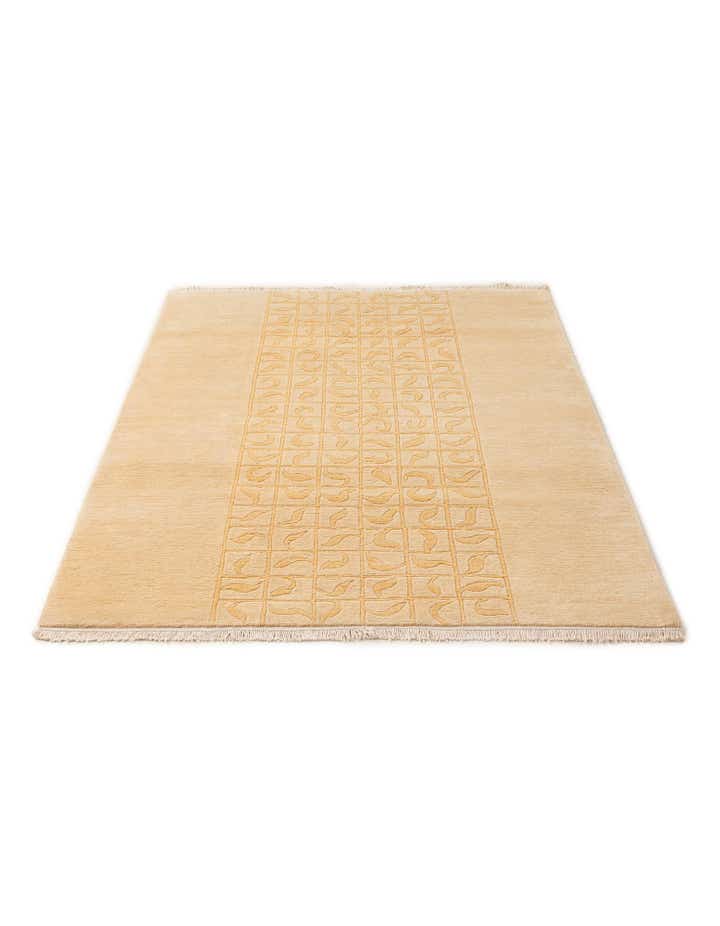4' 1 x 5' 10 Hand Knotted Nepal Wool Rug