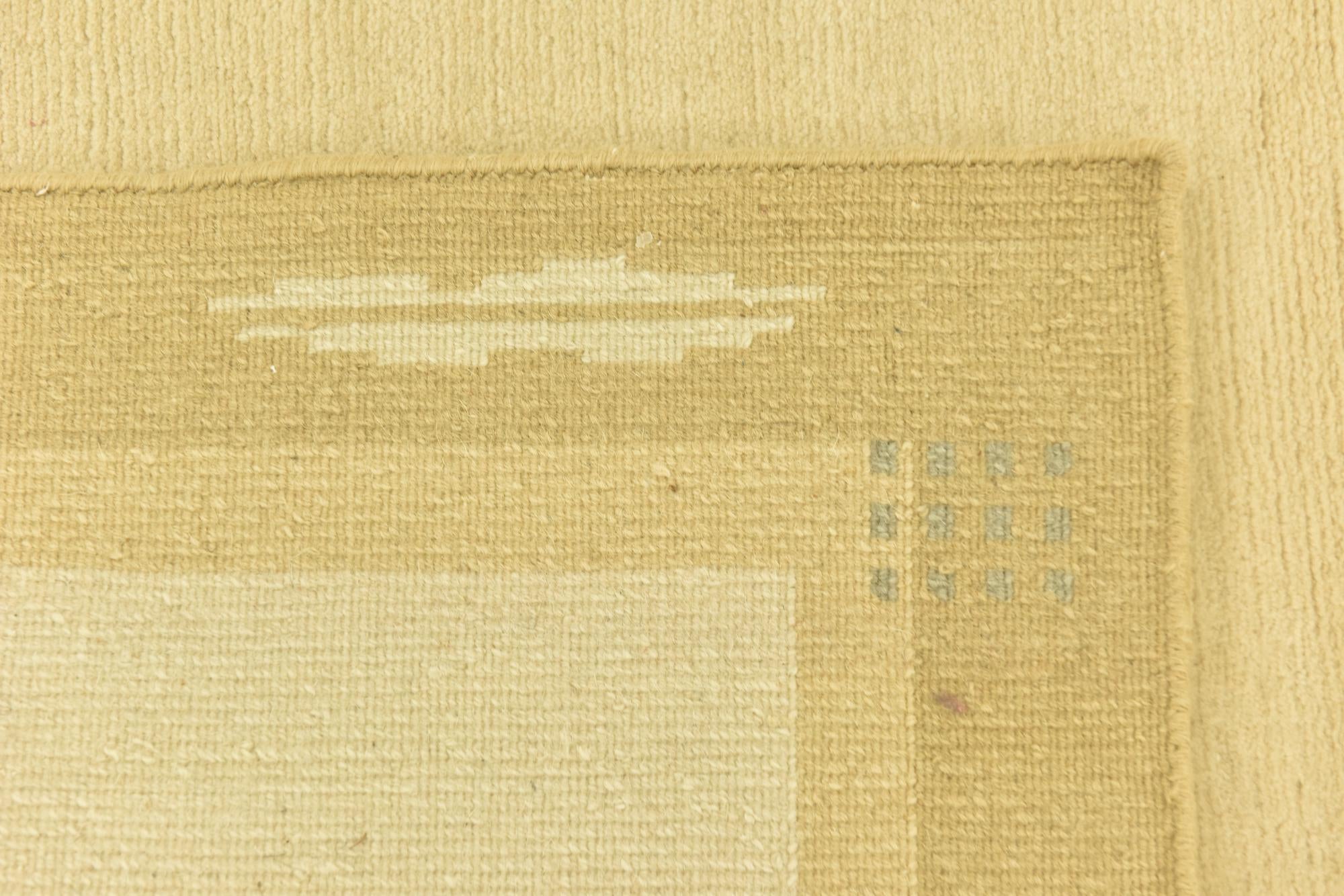 4' x 5' 10 Hand Knotted Nepal Wool Rug