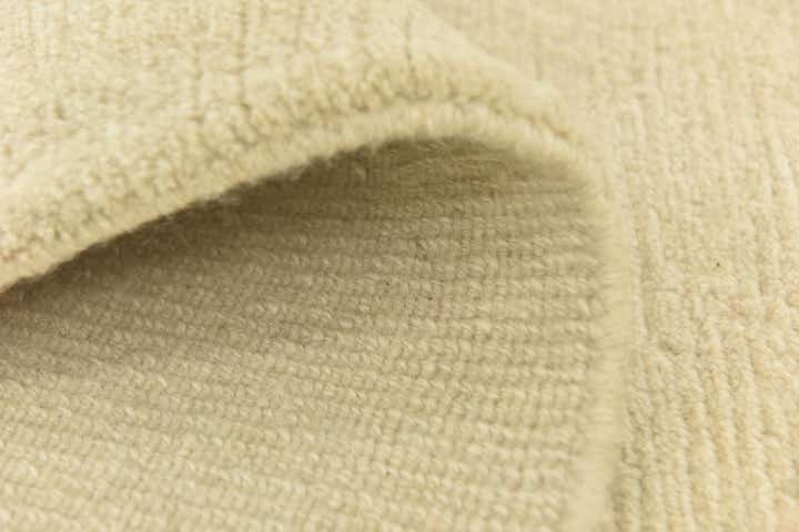 7' 8 x 9' Hand Knotted Nepal Wool Rug