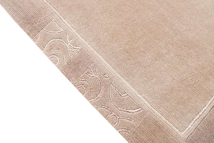 5' x 6' 6 Hand Knotted Nepal Rug