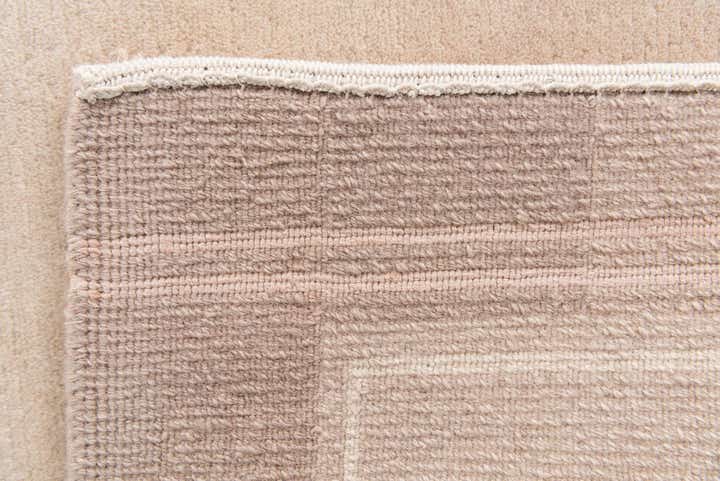 5' x 6' 6 Hand Knotted Nepal Rug