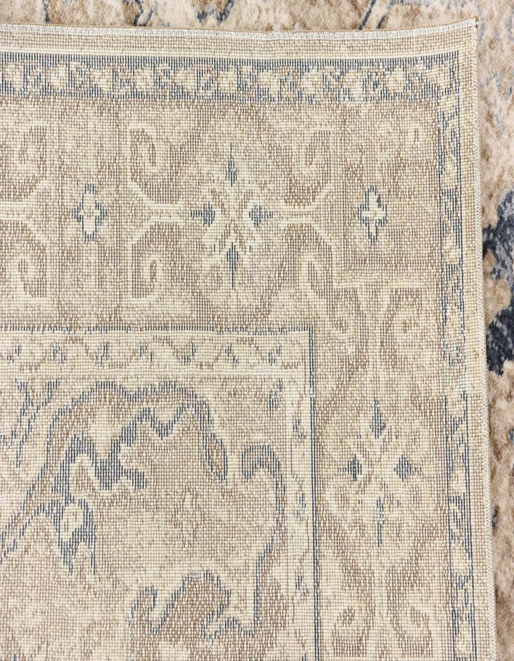 Detail image of 5' 3 x 7' 5 New Vintage Rug