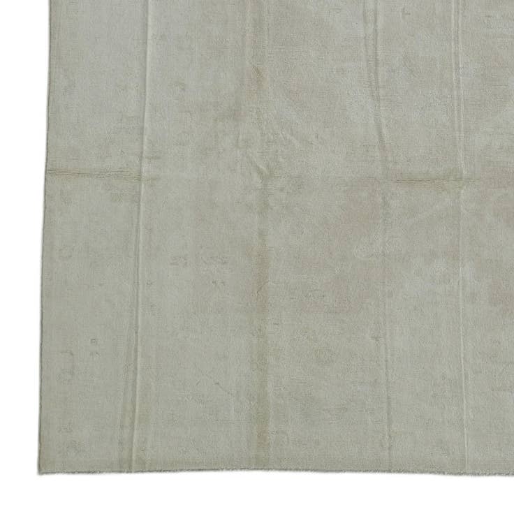 Detail image of 8' 11 x 11' 11 Hand Knotted Oushak Wool Rug