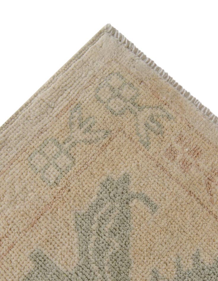 Detail image of 8' 5 x 9' 10  Hand Knotted Oushak Wool Rug