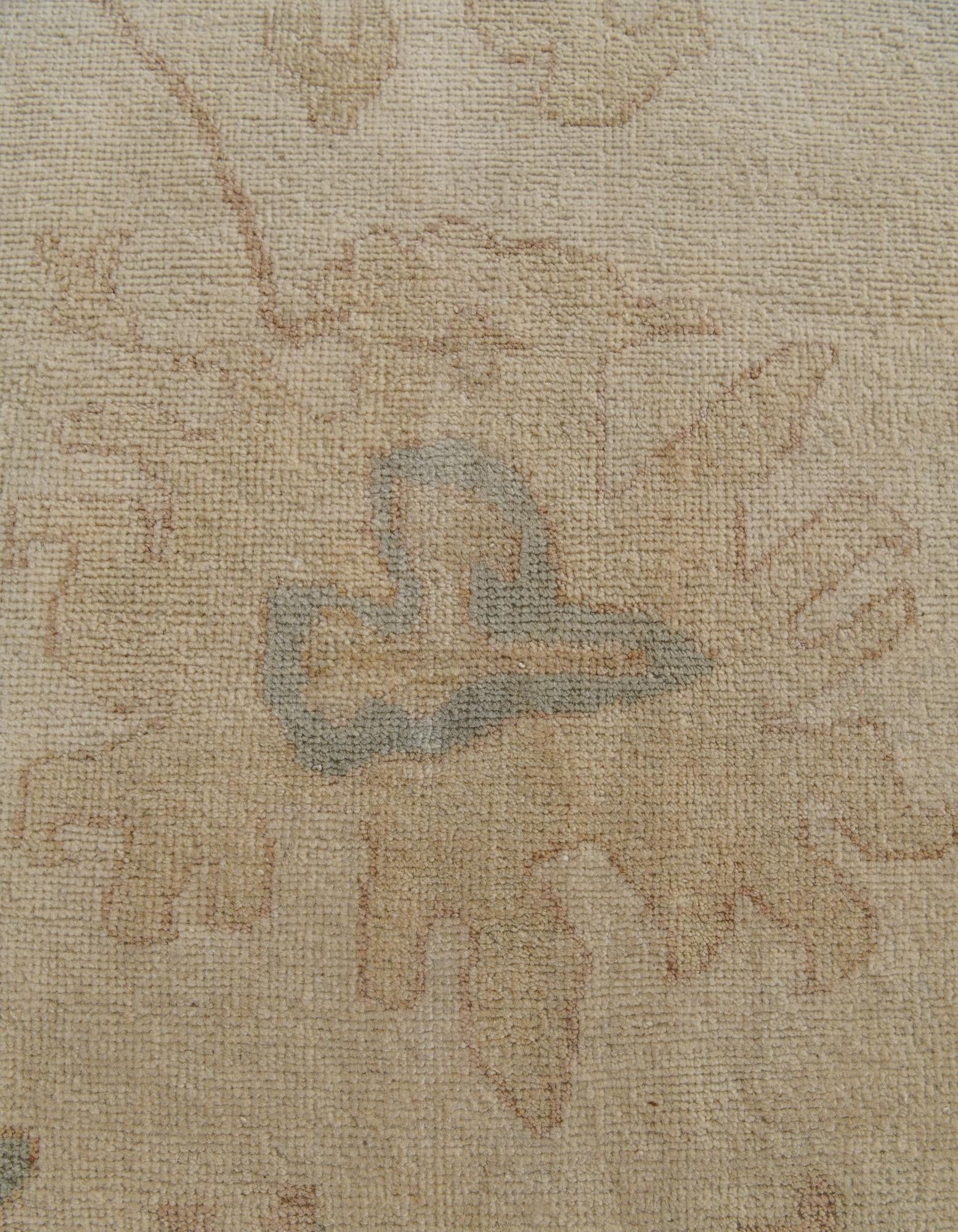 8' 5 x 9' 10 Hand Knotted Oushak Wool Rug