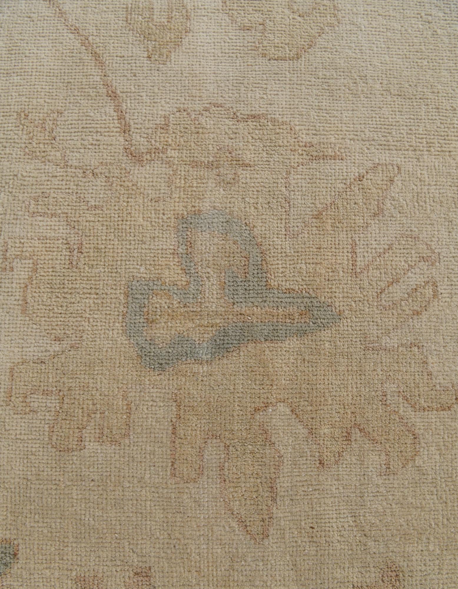 8' 5 x 9' 10 Hand Knotted Oushak Wool Rug