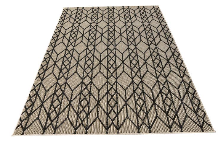 Detail image of 5' 3 x 7' 5 Easy-Clean Modern Indoor / Outdoor Rug