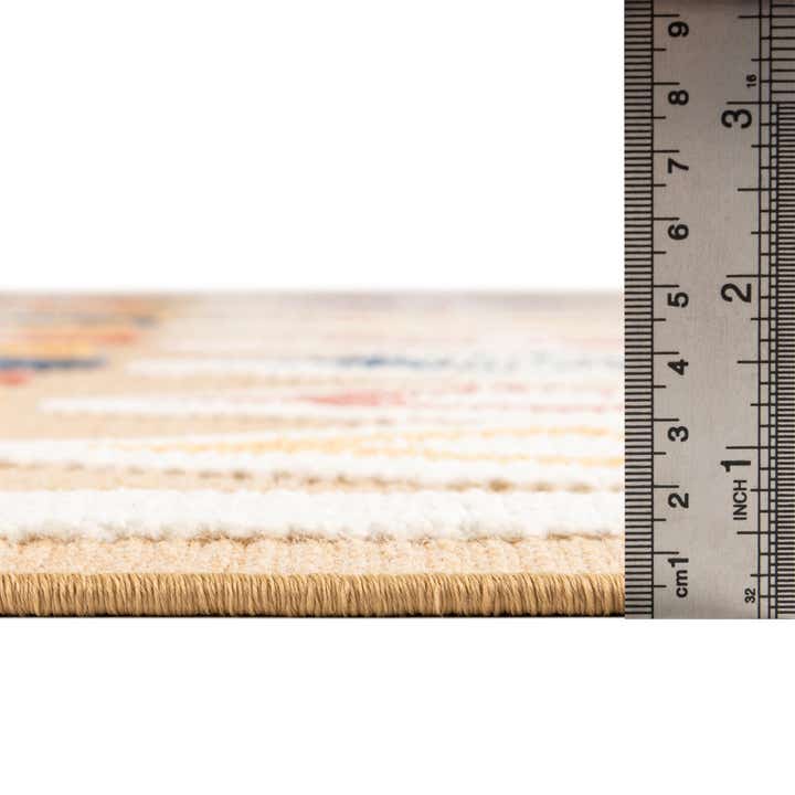 5' x 7' 7 Easy-Clean Indoor / Outdoor Rug