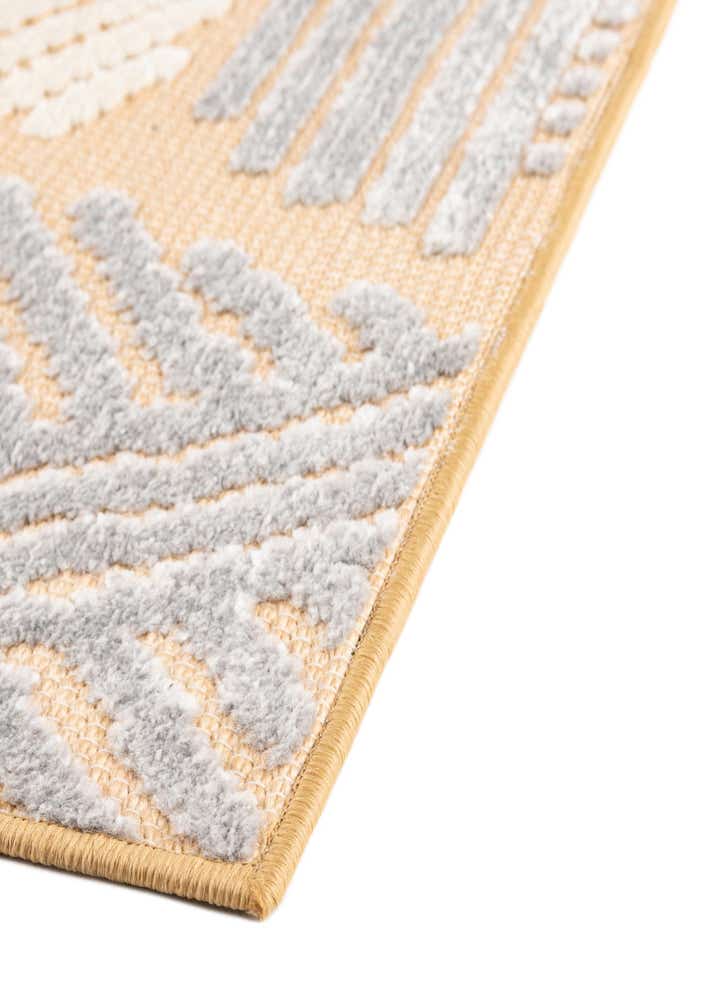 5' 3 x 7' 7 Easy-Clean Indoor / Outdoor Rug