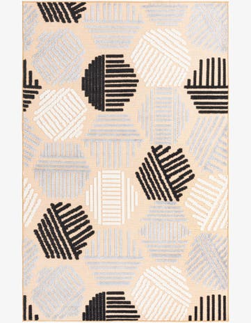 5' 3 x 7' 7 Easy-Clean Indoor / Outdoor Rug