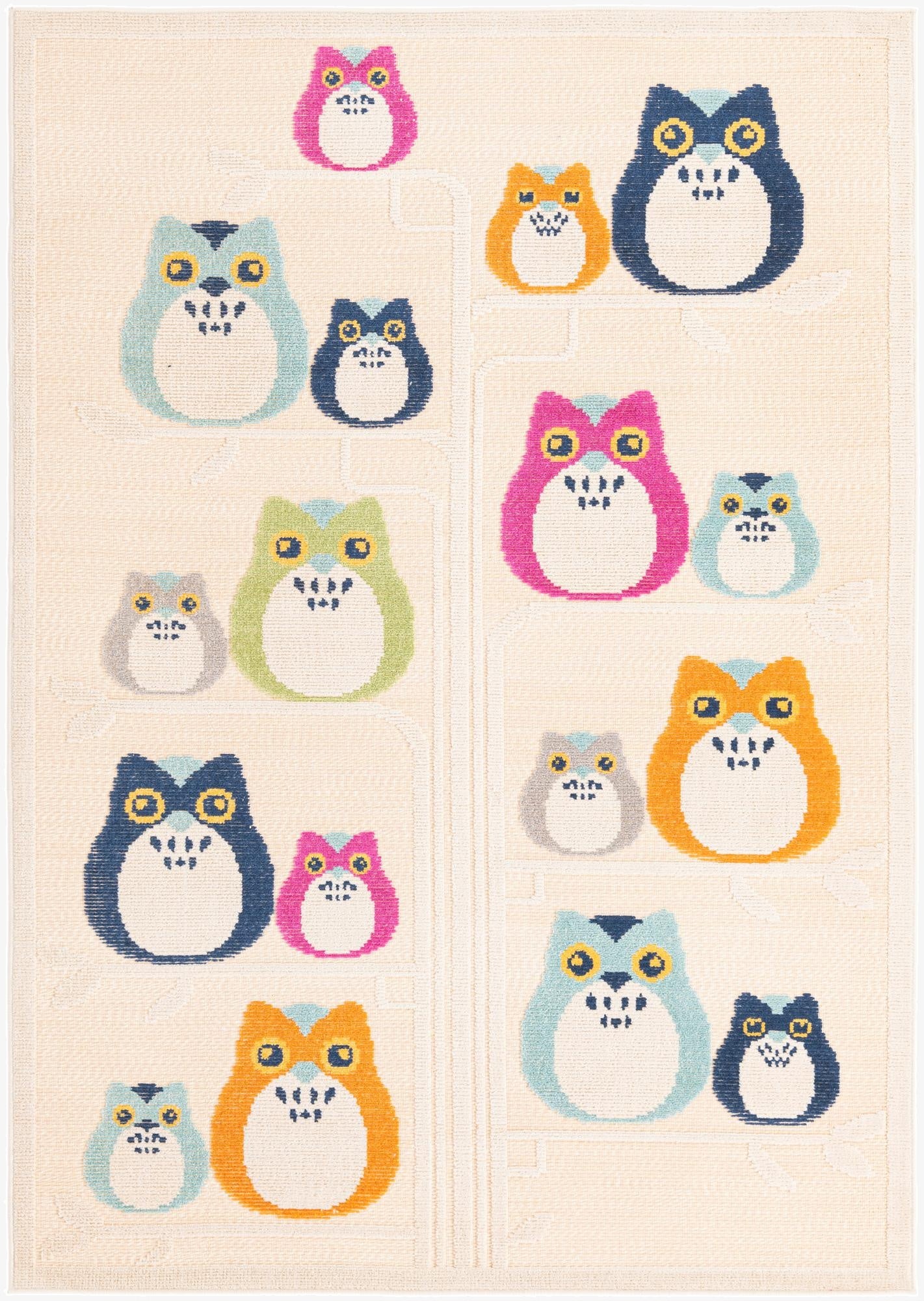 5' 3 x 7' 7  Washable  Indoor / Outdoor Rug