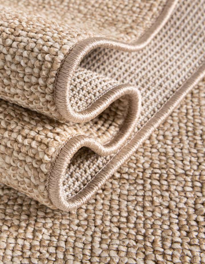 4' x 6' Easy-Clean Solid Indoor / Outdoor Rug