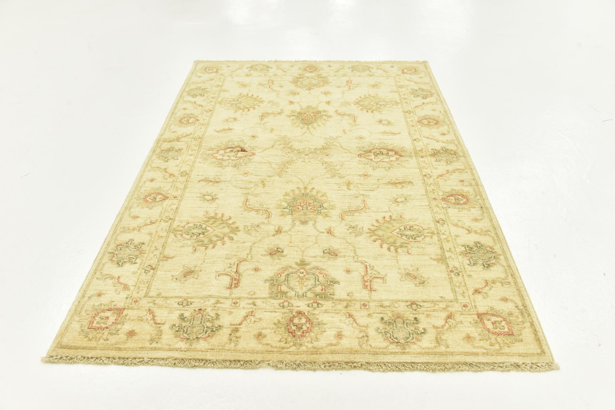 3' 4 x 5' Hand Knotted Peshawar Ziegler Rug