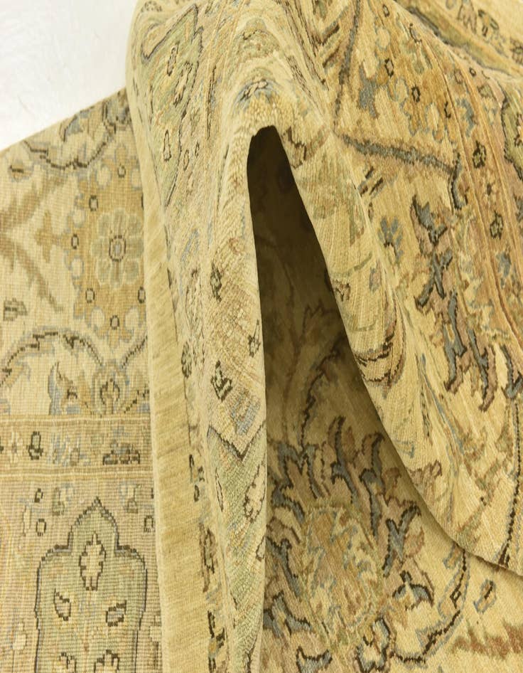 Detail image of 5' 6 x 7' 6  Hand Knotted Peshawar Ziegler Rug