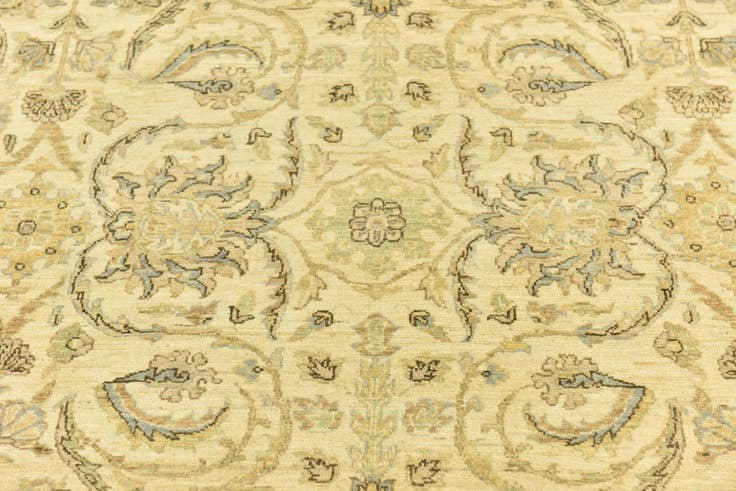 Detail image of 5' 6 x 7' 6 Hand Knotted Peshawar Ziegler Rug