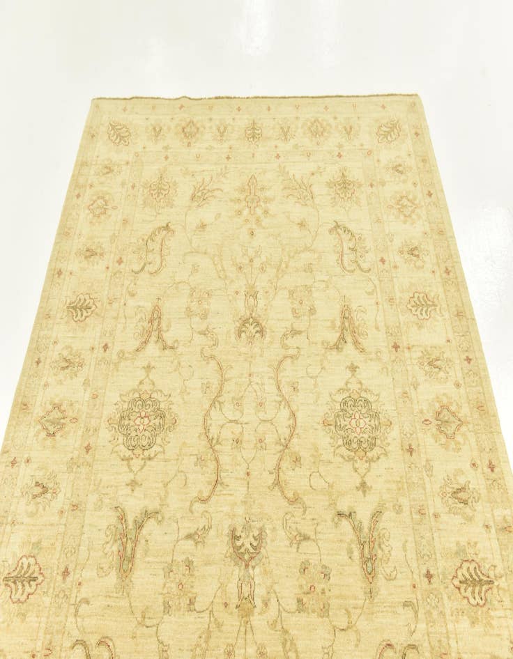 Detail image of 5' 9 x 7' 8  Hand Knotted Peshawar Ziegler Rug