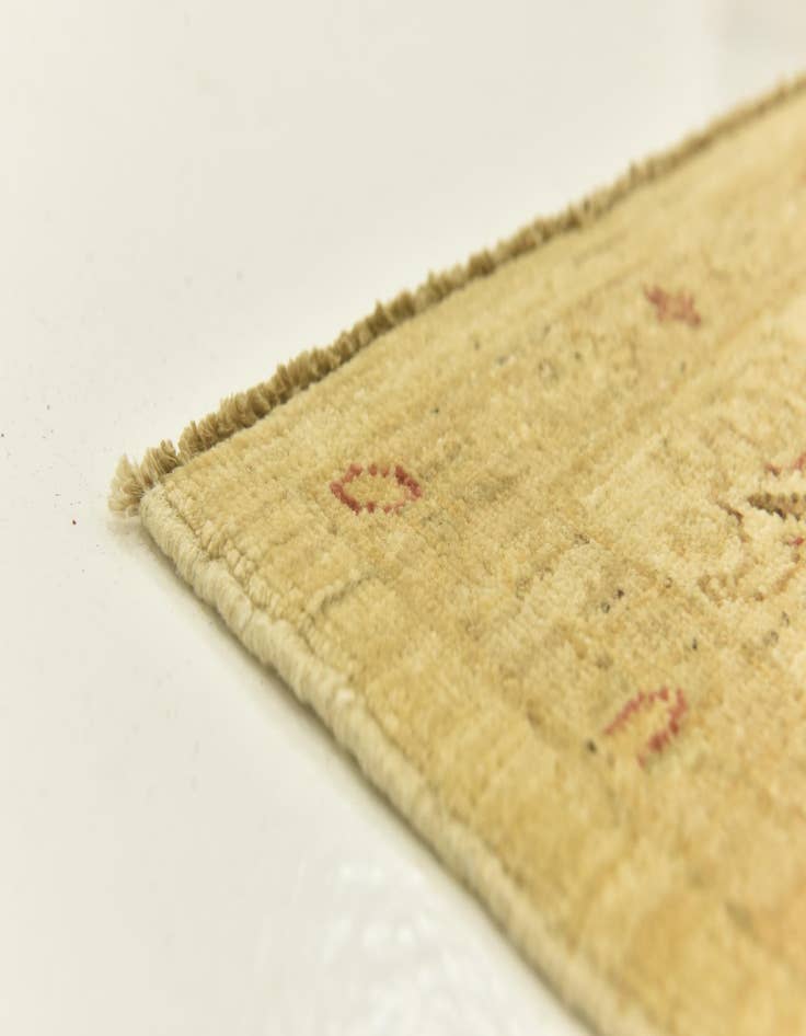 Detail image of 5' 9 x 7' 8  Hand Knotted Peshawar Ziegler Rug