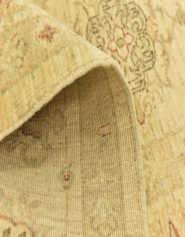 Detail image of 5' 9 x 7' 8  Hand Knotted Peshawar Ziegler Rug