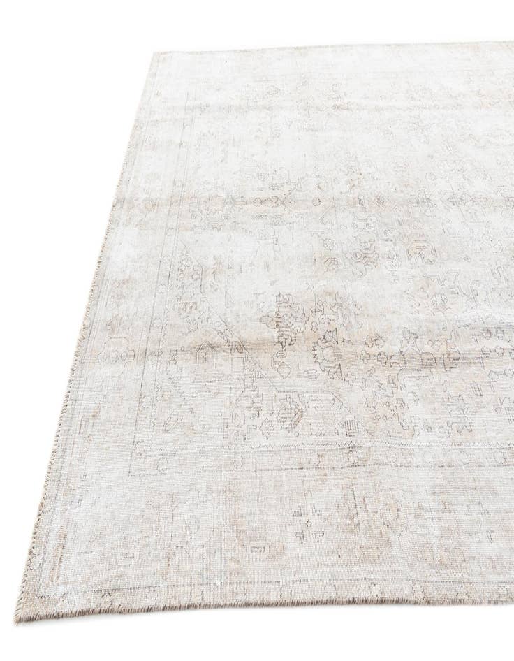 Detail image of 7' 8 x 11'  Hand Knotted Ultra Vintage Persian Wool Rug