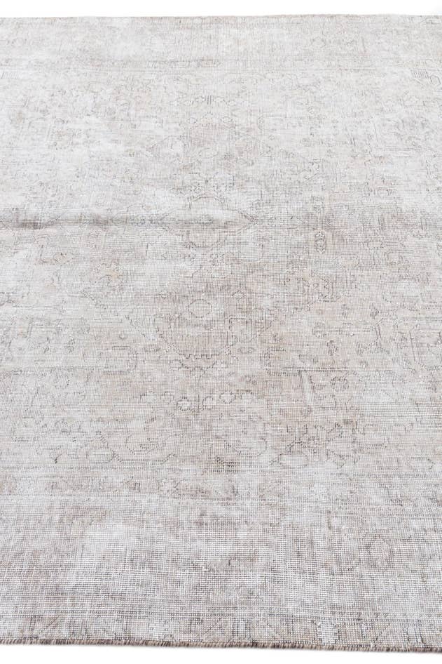 Detail image of 6' 3 x 9' 3 Hand Knotted Ultra Vintage Persian Wool Rug