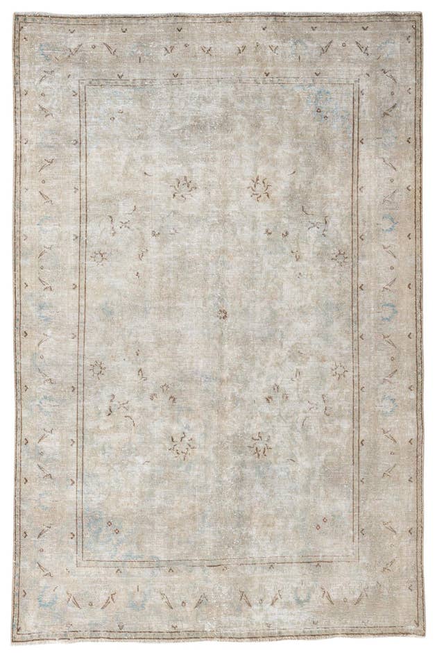 Detail image of 6' 3 x 9' 6 Hand Knotted Ultra Vintage Persian Wool Rug