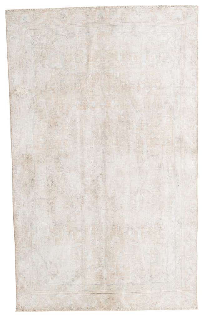 6' x 9' 8 Hand Knotted Ultra Vintage Persian Wool Rug