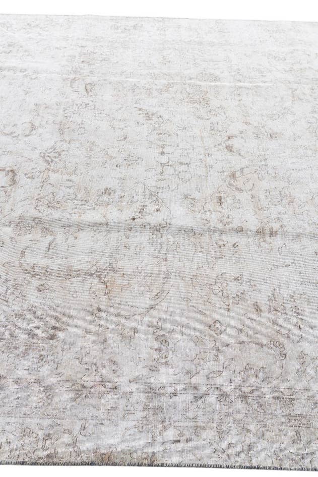 Detail image of 8' 7 x 12' 3 Hand Knotted Ultra Vintage Persian Wool Rug