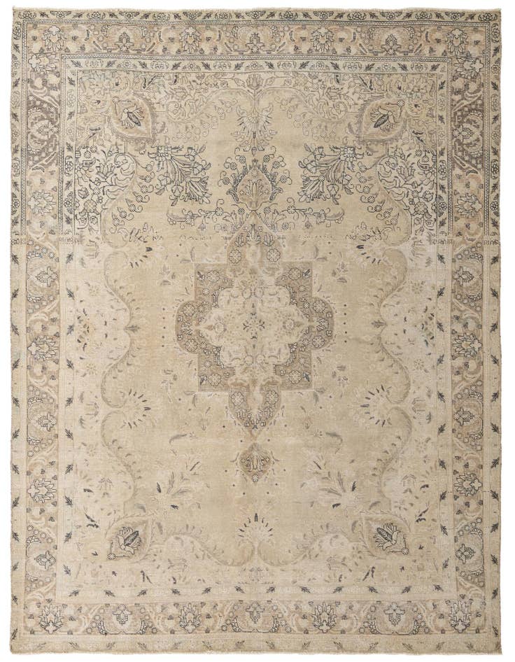 Detail image of 9' 8 x 12' 7 Hand Knotted Ultra Vintage Persian Wool Rug
