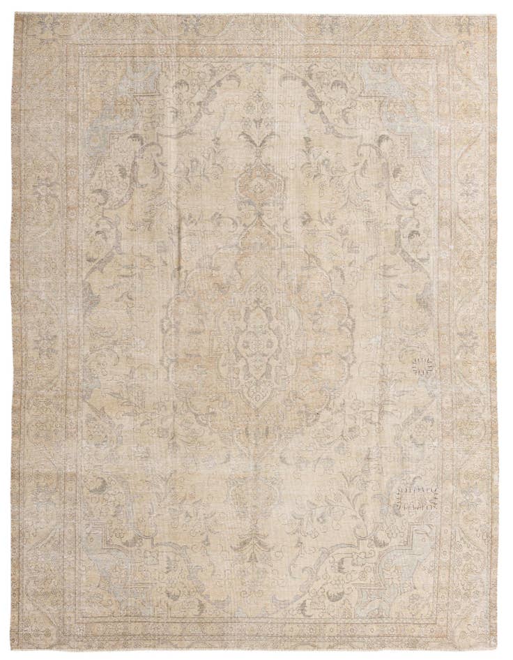 Detail image of 8' 9 x 11' 2 Hand Knotted Ultra Vintage Persian Wool Rug