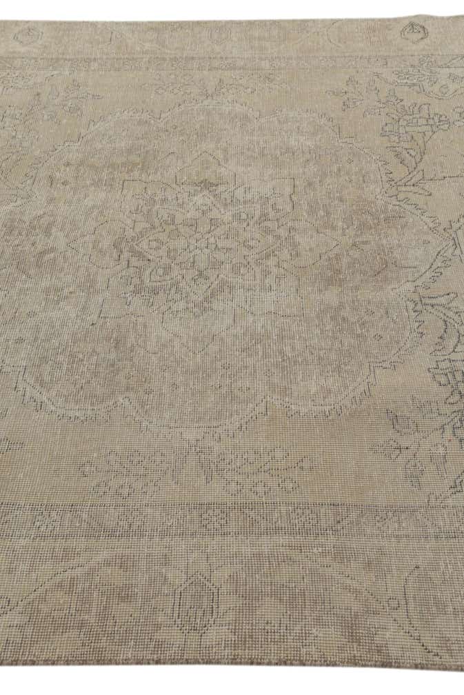 6' x 8' 8 Hand Knotted Ultra Vintage Persian Wool Rug