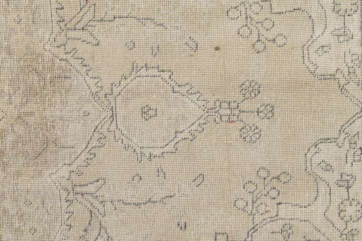 6' x 8' 8 Hand Knotted Ultra Vintage Persian Wool Rug