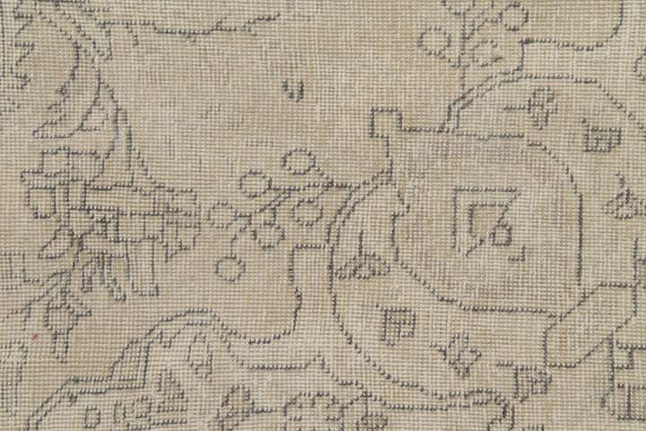 6' x 8' 8 Hand Knotted Ultra Vintage Persian Wool Rug