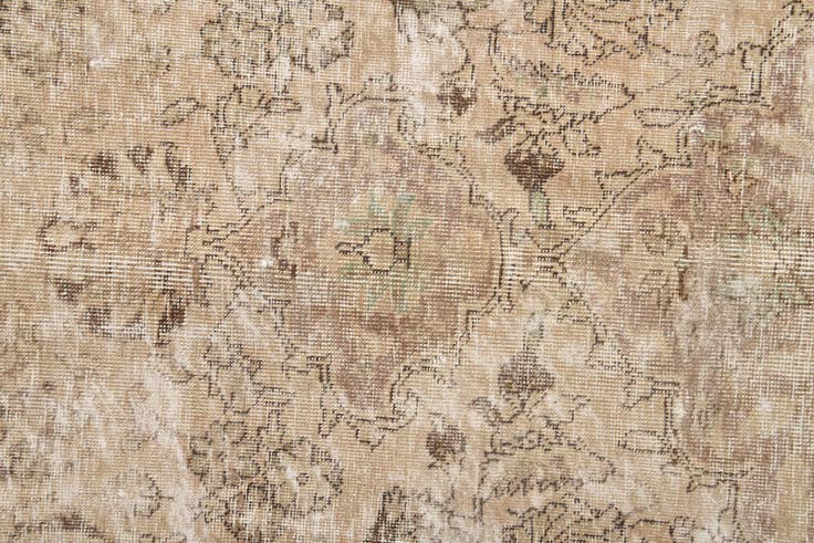 Detail image of 9' 5 x 12' 6 Hand Knotted Ultra Vintage Persian Wool Rug
